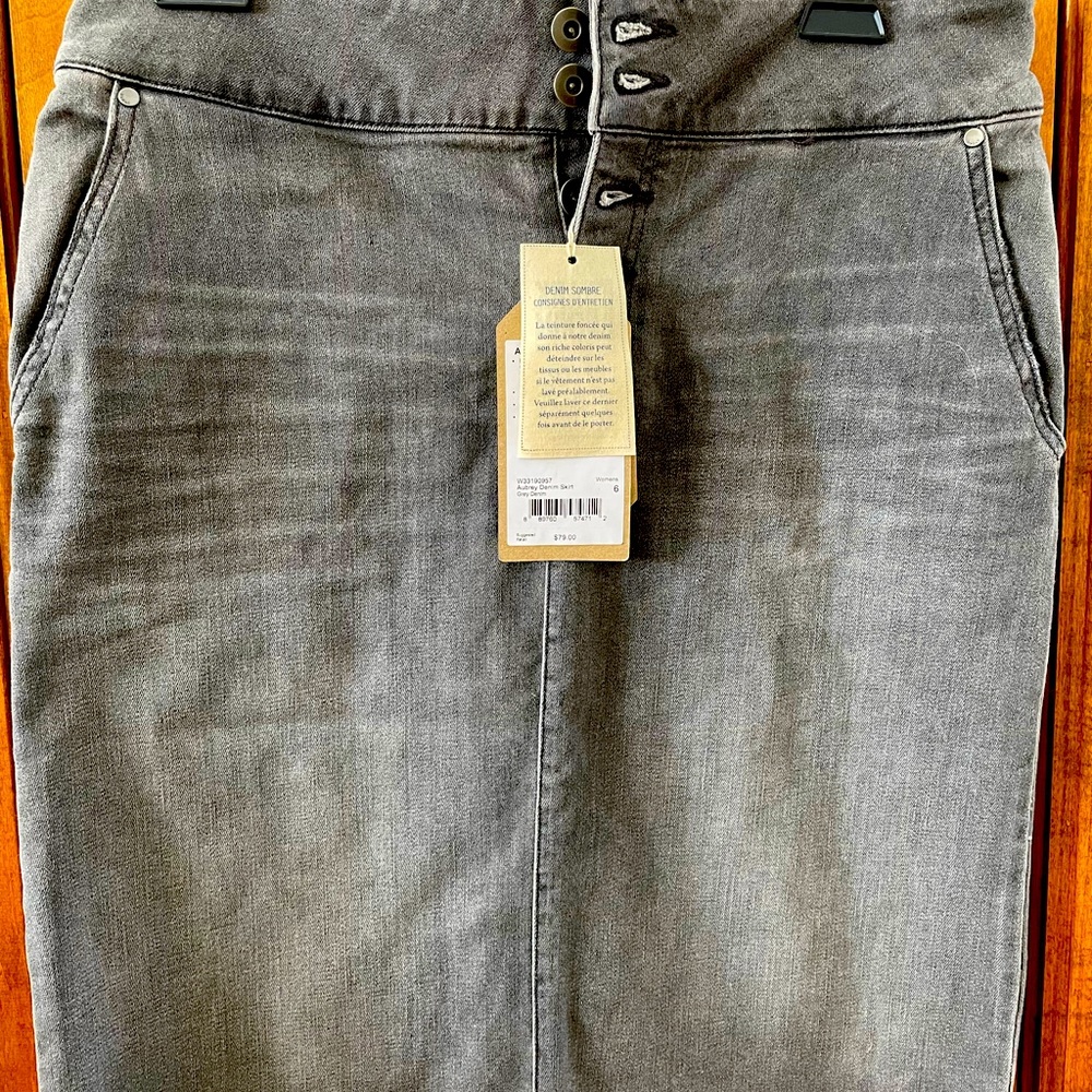 Aubrey denim skirt by Prana. Gray denim. Size 6. NWT.